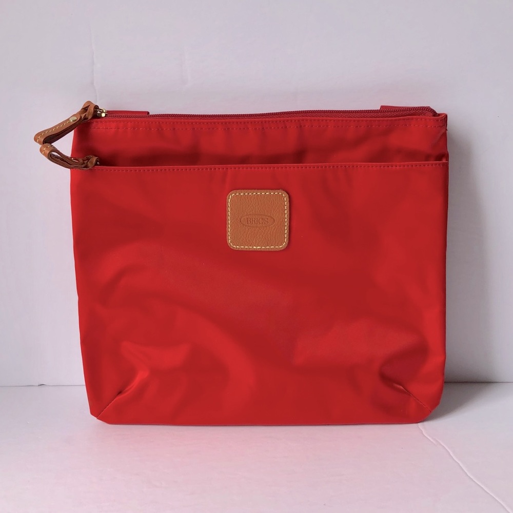 BRIC’S red nylon crossbody EUC